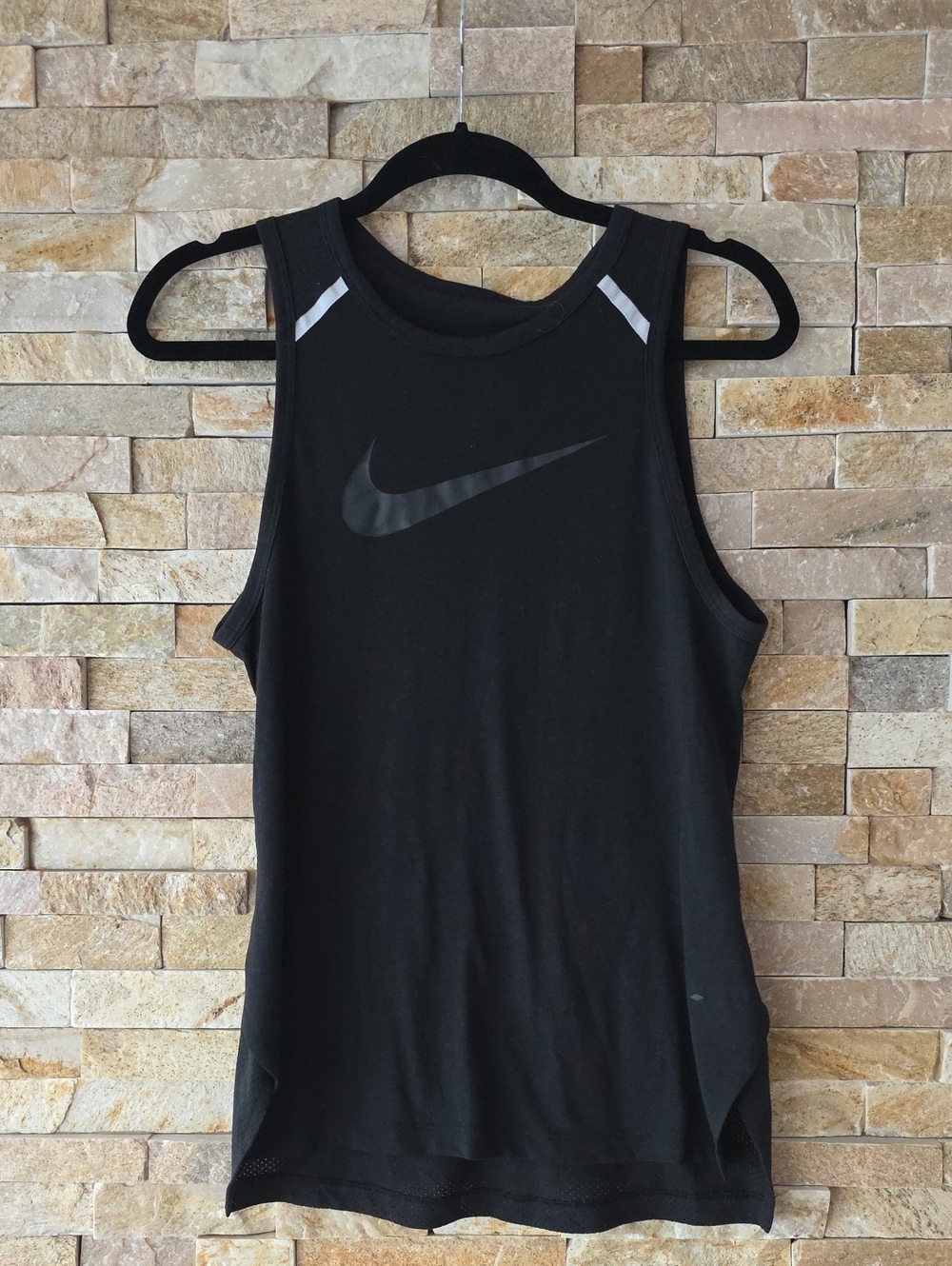 Nike Black Sleeveless Performance Tank